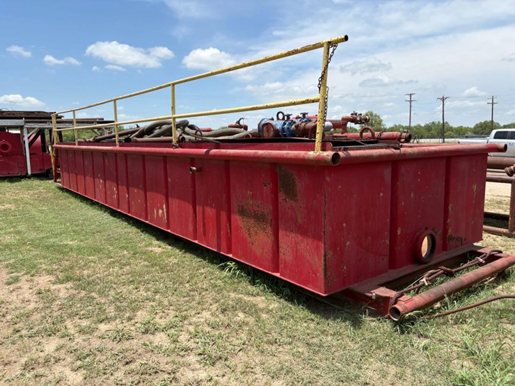 38’-x-11’-x-5’-2-compartment-open-top-mud-tank-image-3