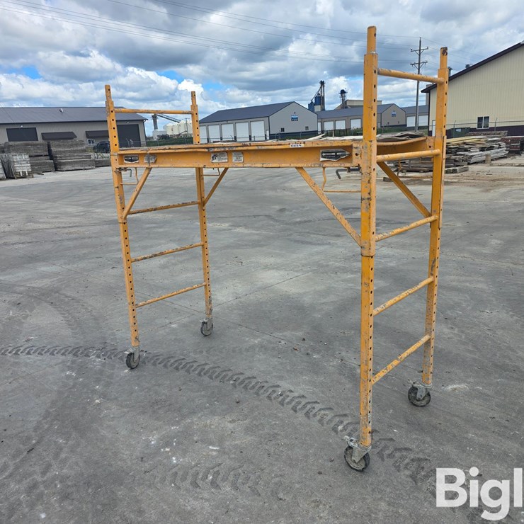 Rolling Scaffold