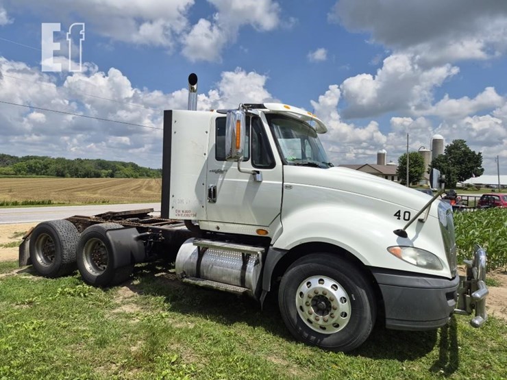 2014-international-prostar-image-4