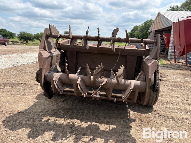 john-deere-660-image-6