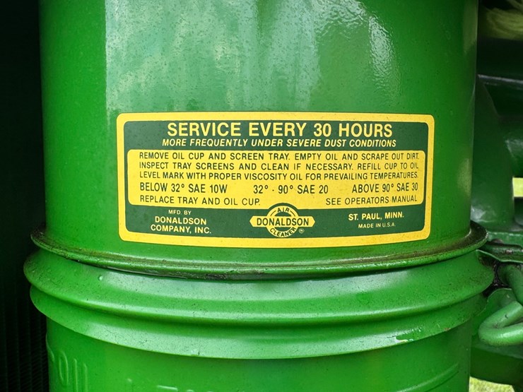 john-deere-70-image-37