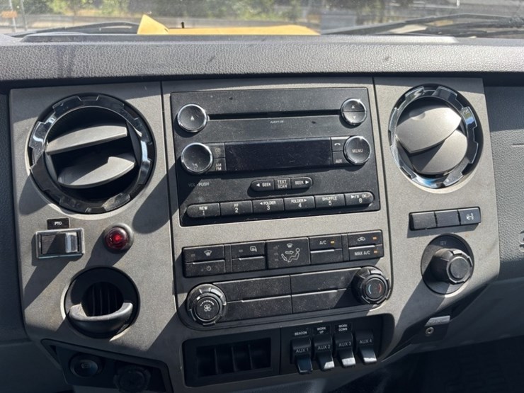 2017-ford-f650-sd-image-30