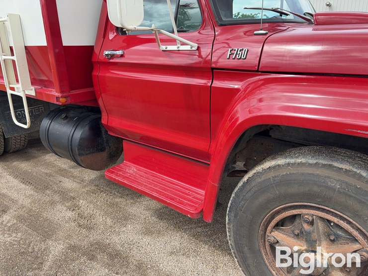 1974-ford-f750-image-16