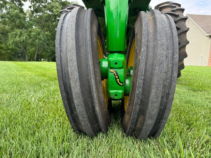 john-deere-70-image-18