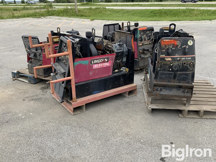 massey-ferguson-730-image-3