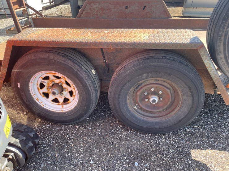 #2097-•-1999-olympic-tandem-axle-equipment-trailer-(has-wi-title)-image-19