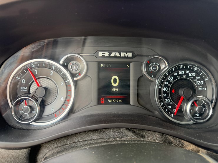 2024-dodge-3500-image-15