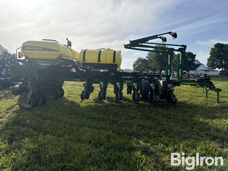2008-john-deere-1770nt-ccs-image-4