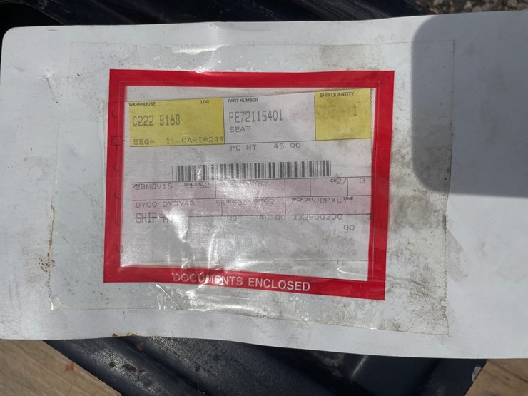 #2780-•-john-deere-seat-base-image-2