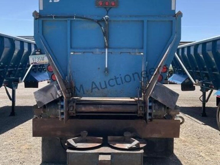 2012-versa-v-bottom-spreader-trailer-image-5