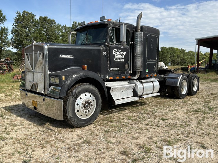 1986-kenworth-w900-image-1