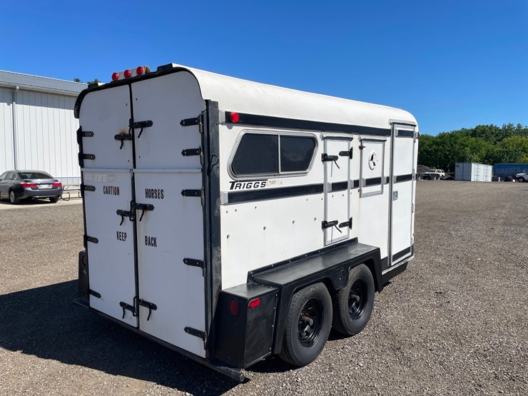 #2433-•-triggs-15'-two-place-horse-trailer,-(no-title)-image-5