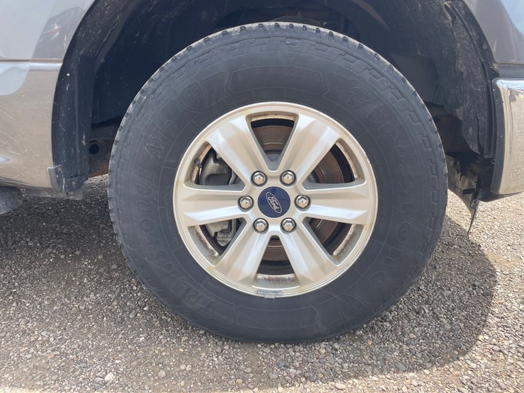 2015-ford-f150-xlt-image-11
