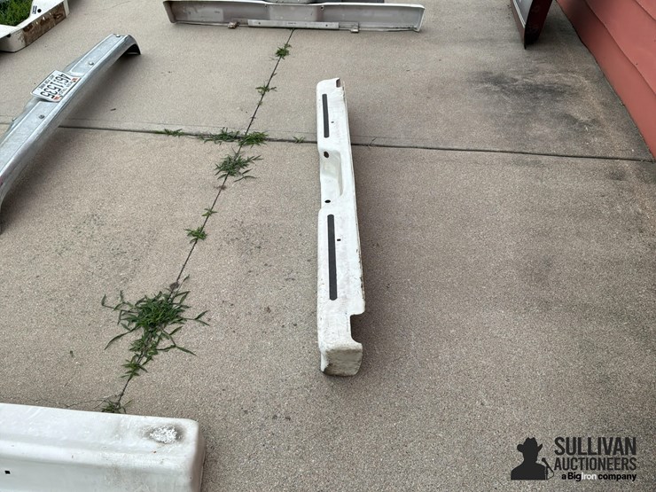 ford-rear-steel-bumper-image-8