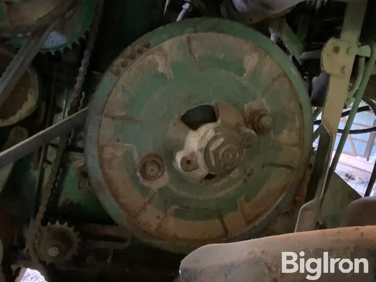 john-deere-105-image-11