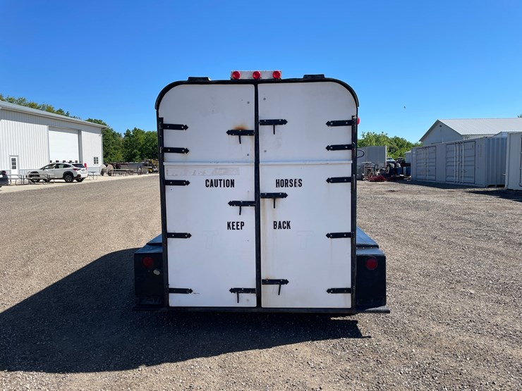 #2433-•-triggs-15'-two-place-horse-trailer,-(no-title)-image-6