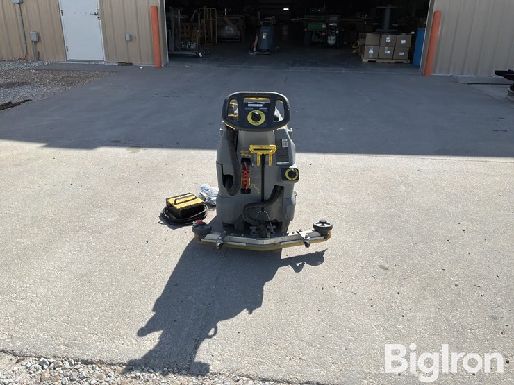 karcher-professional-floor-cleaner-image-6