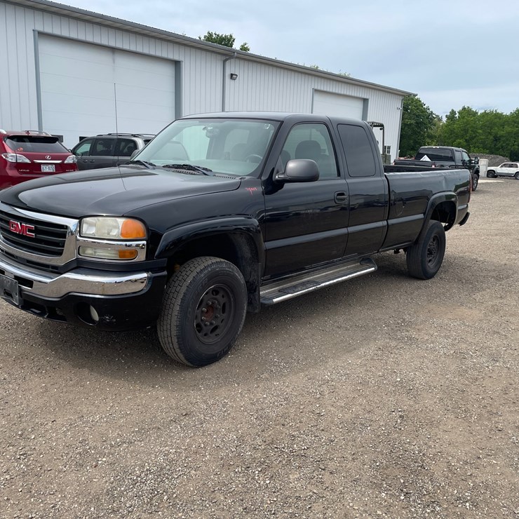 2006 GMC 2500HD