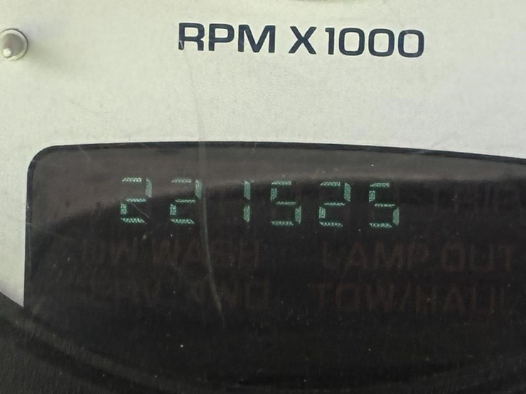 2005-dodge-ram-2500-image-14