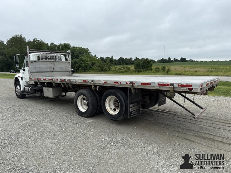 2007-international-durastar-4400-image-7