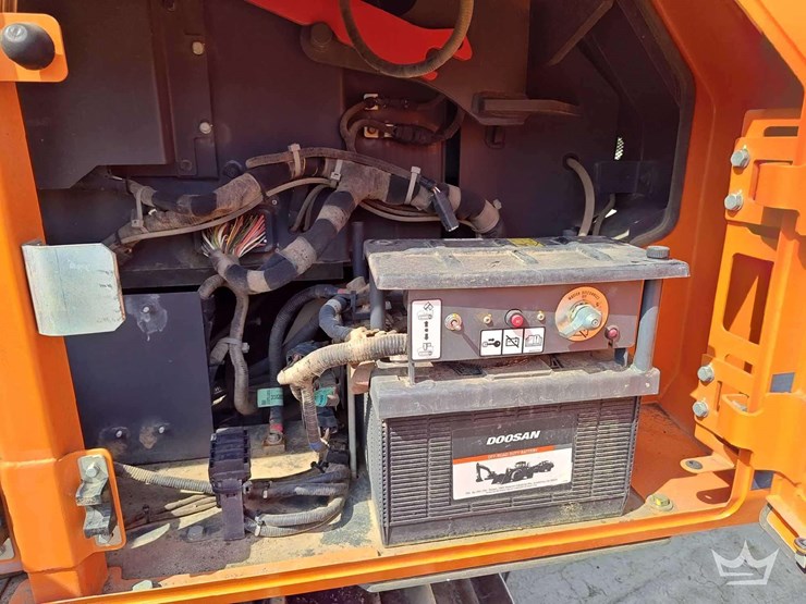 2023-doosan-dd100-image-40