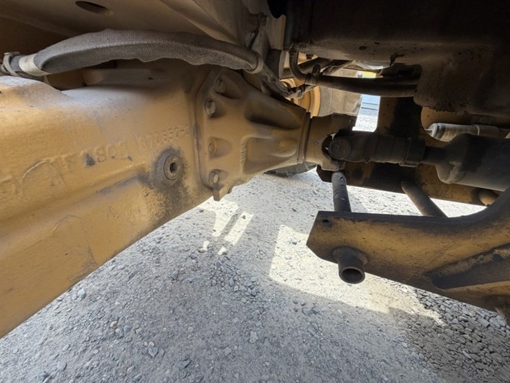2012-caterpillar-430e-image-44