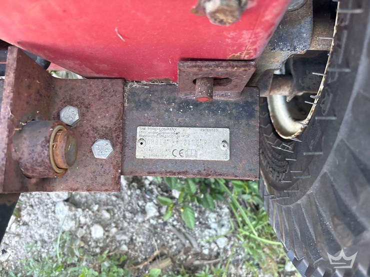 2005-toro-sandpro-3020-3wd-bunker-rake-image-11