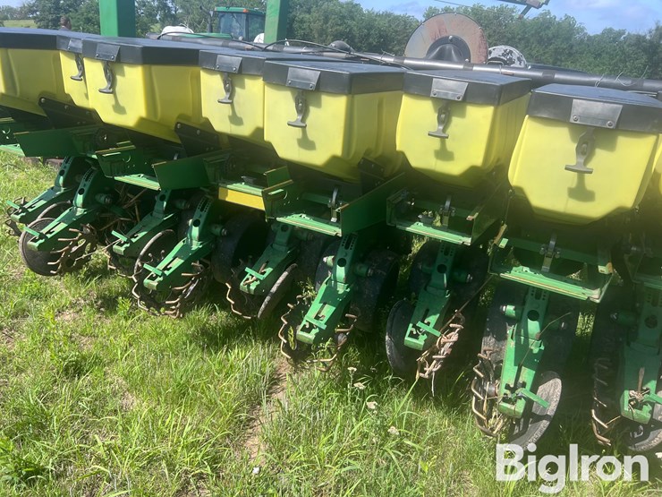 john-deere-1780-image-14