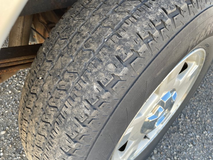 2012-ford-f150-xlt-image-14