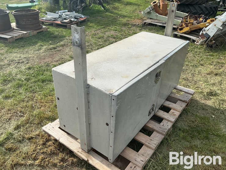 homemade-toolbox-image-11