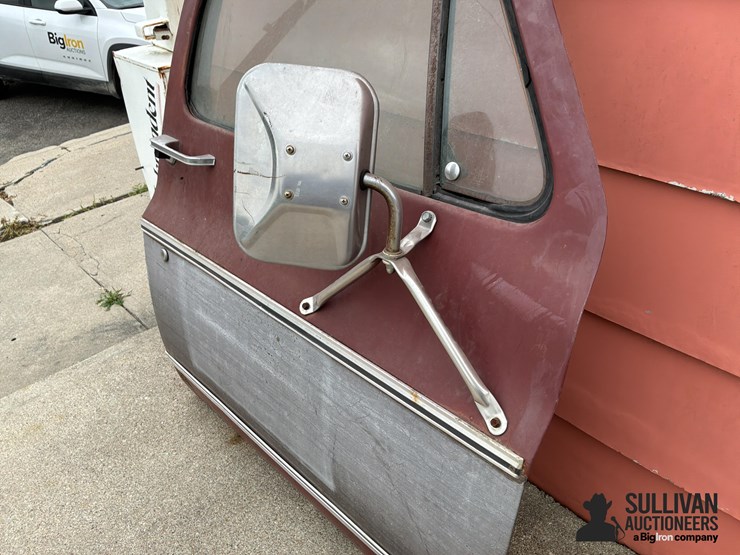 pickup-passenger-door-image-13