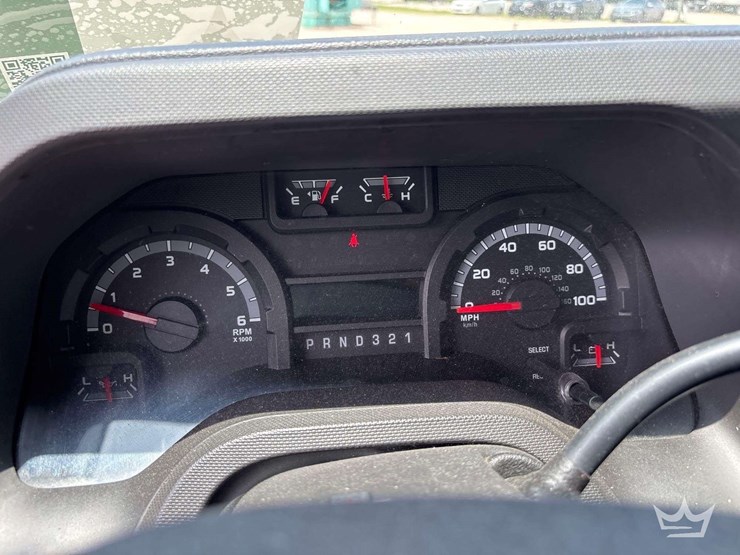2014-ford-e450-image-10