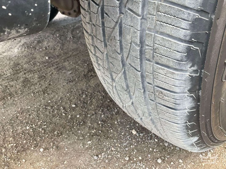 2017-ford-f150-image-23