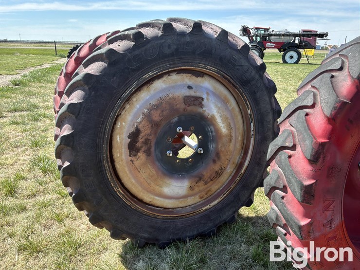 miller-sprayer-wheels-&-380/90r46-tires-image-13
