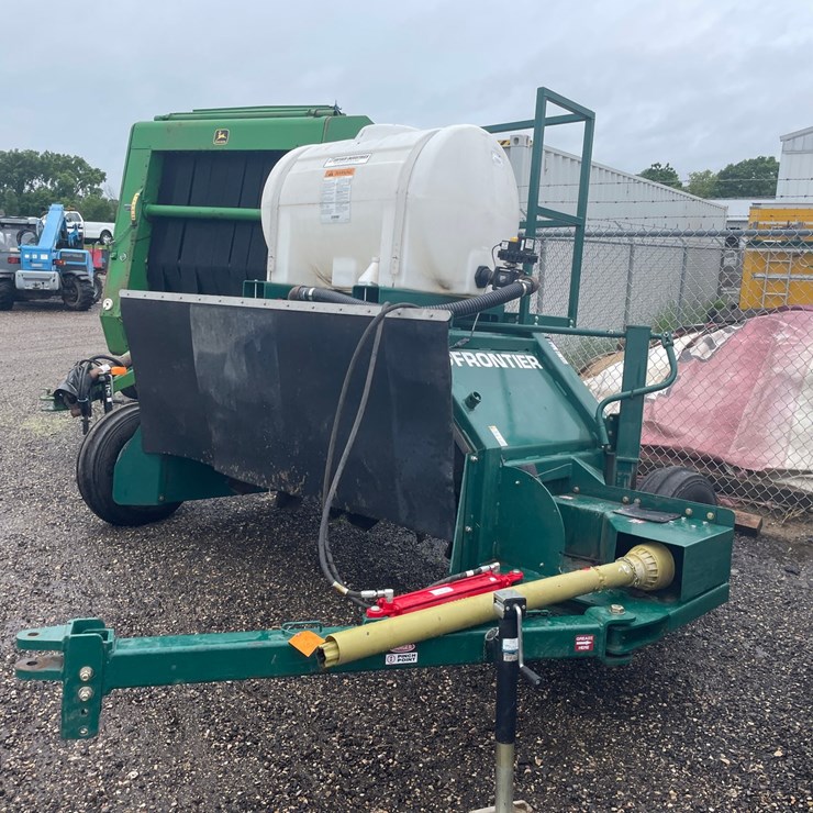 #2829 • Frontier MM 80 Compost Turner