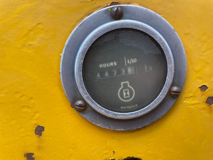 john-deere-458-image-30