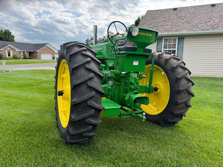 john-deere-70-image-5