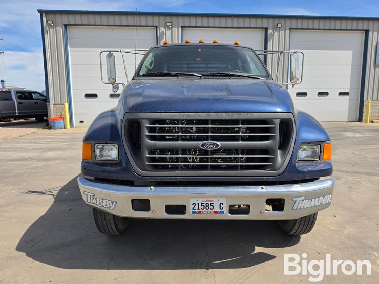 2000-ford-f650-image-2
