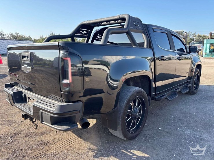 2018-chevrolet-colorado-image-3