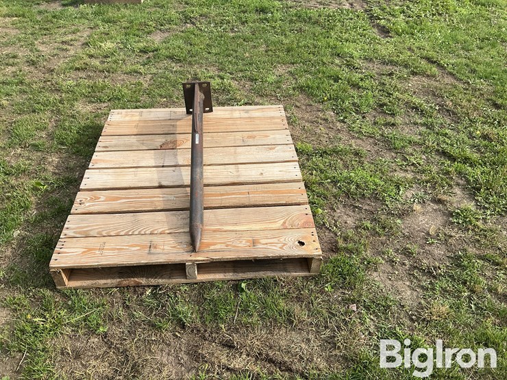 homemade-bale-spear-image-6