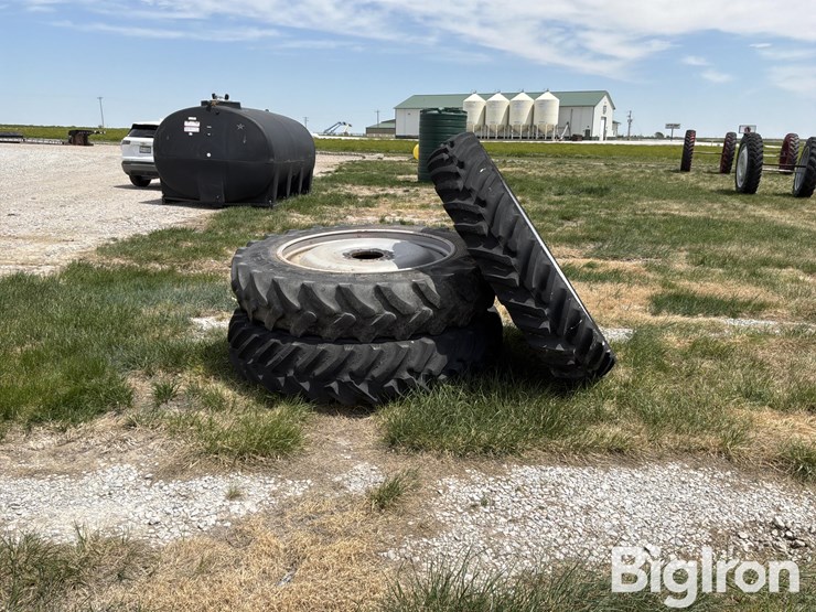 miller-sprayer-wheels-&-380/90r46-tires-image-4