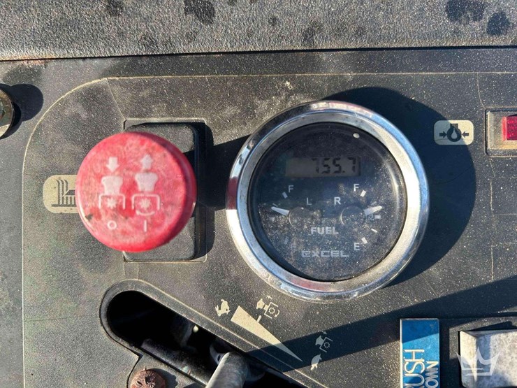 2019-hustler-super-z-w/-commercial-spray-and-slurry-recovery-system-image-41