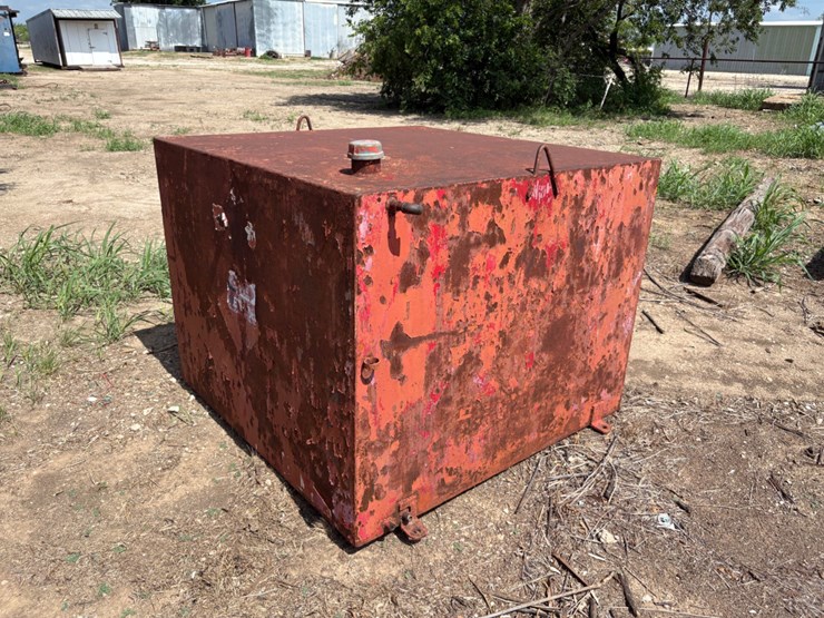 5’-x-5’-x-46”-diesel-fuel-tank-image-2