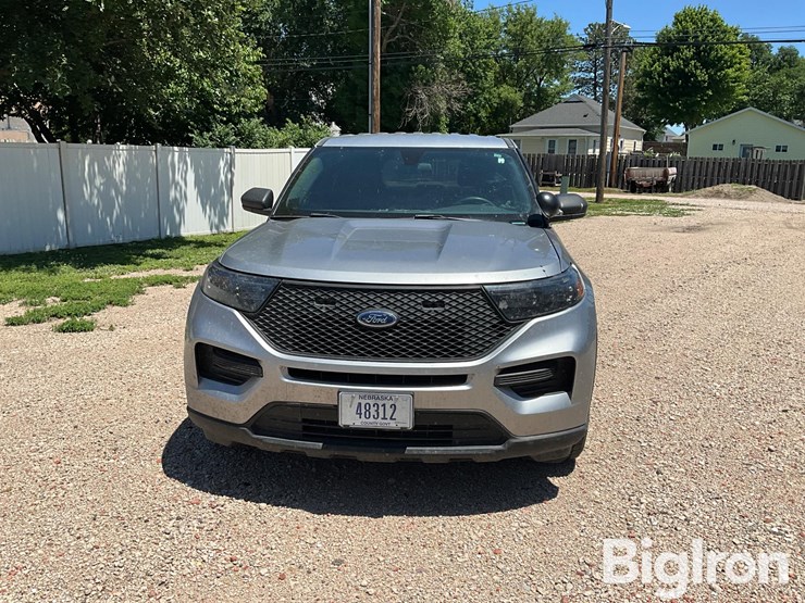 2021-ford-explorer-police-interceptor-image-2