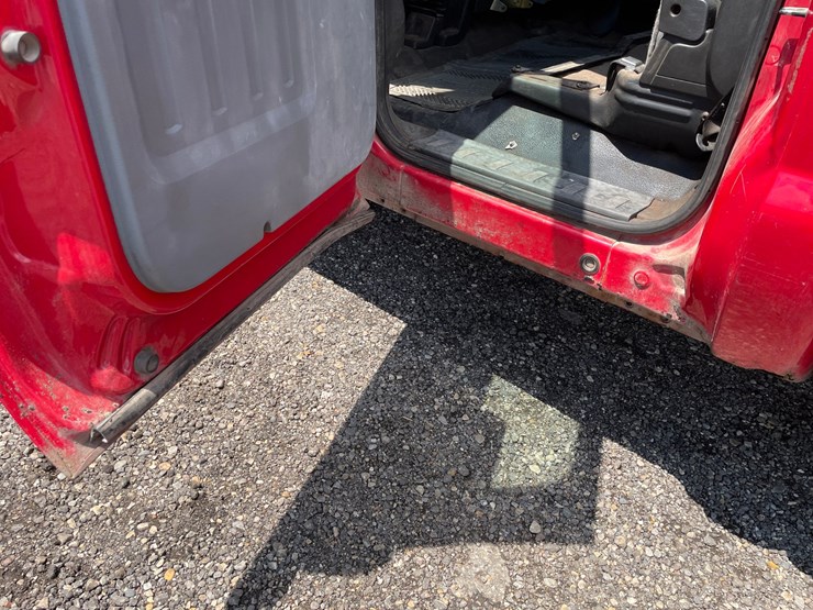 2013-ford-f250-xl-image-35