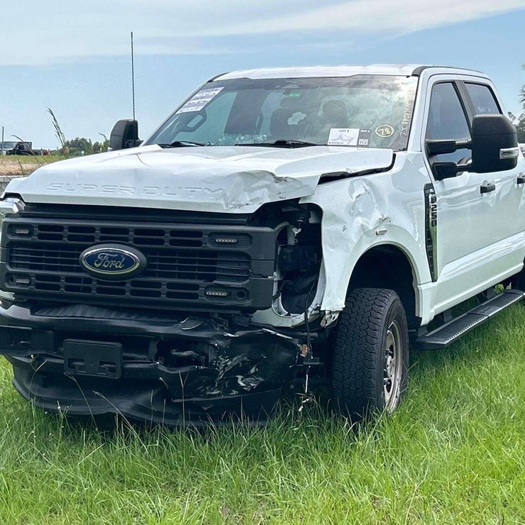 2023 FORD F250