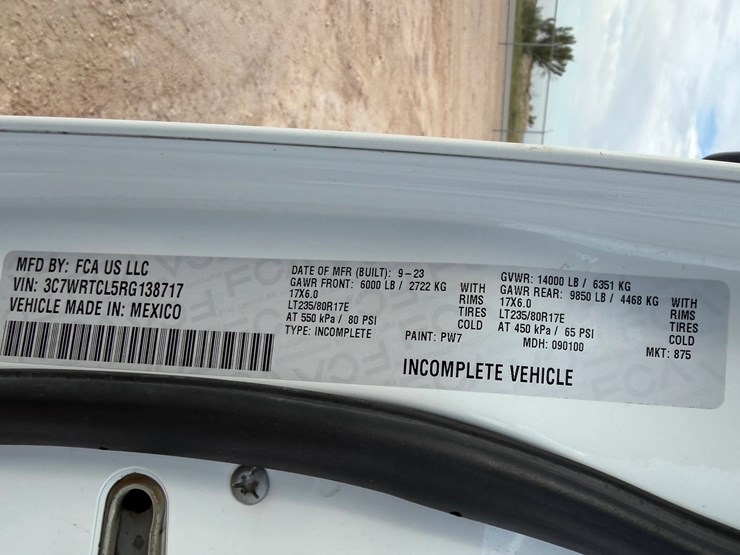2024-dodge-3500-image-17