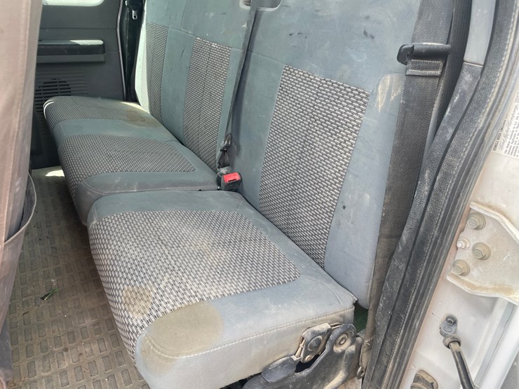 2012-ford-f350-xl-image-29