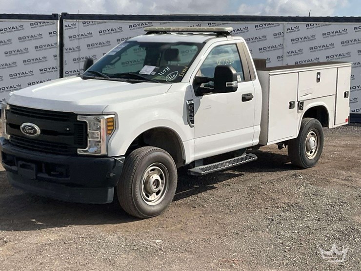 2019-ford-f250-image-1