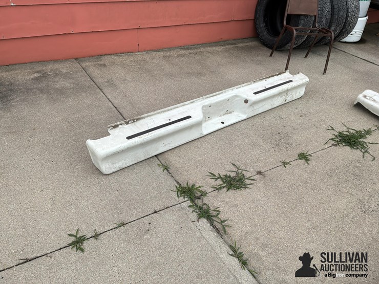 ford-rear-steel-bumper-image-3